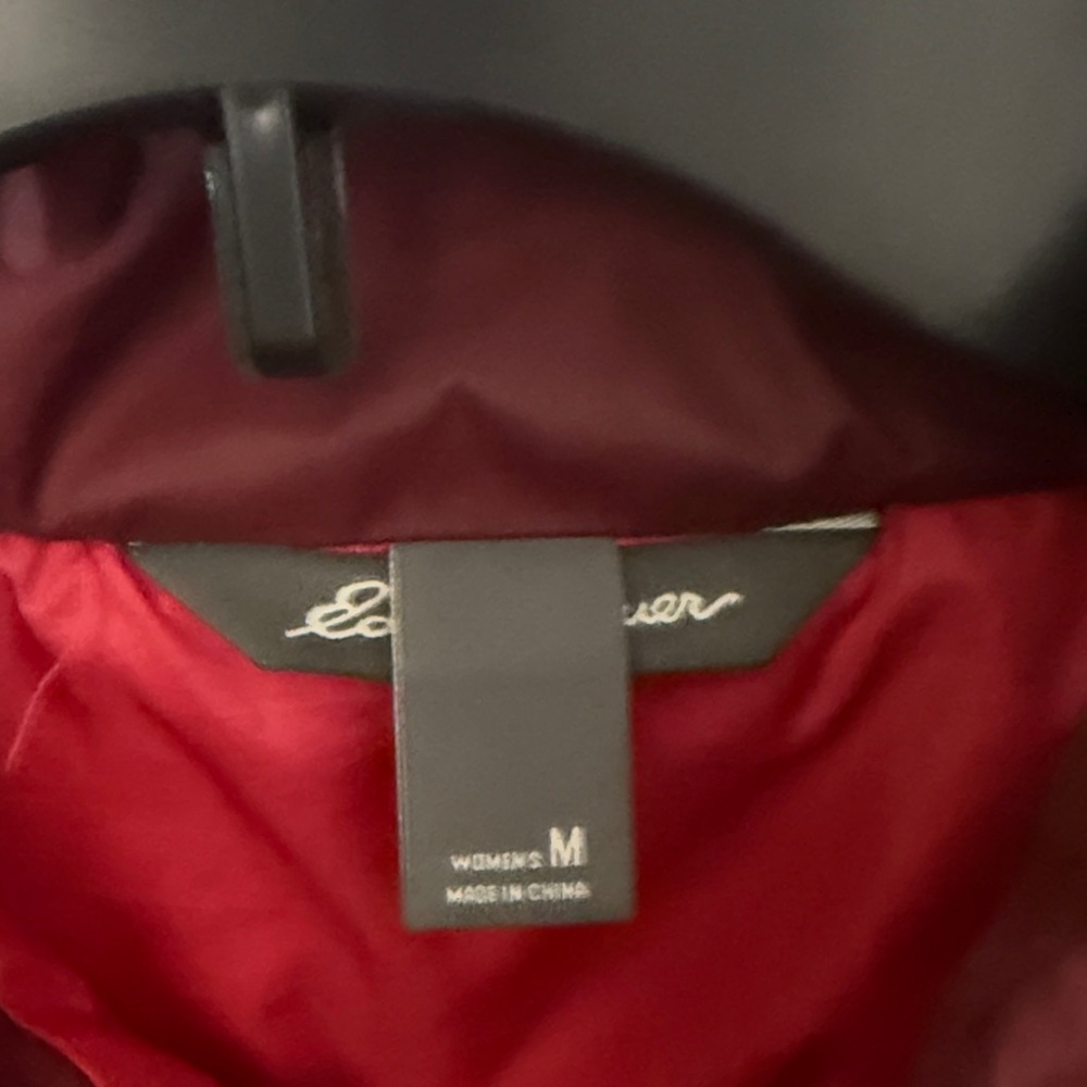 Eddie Bauer Women's Jacket in Rich Red